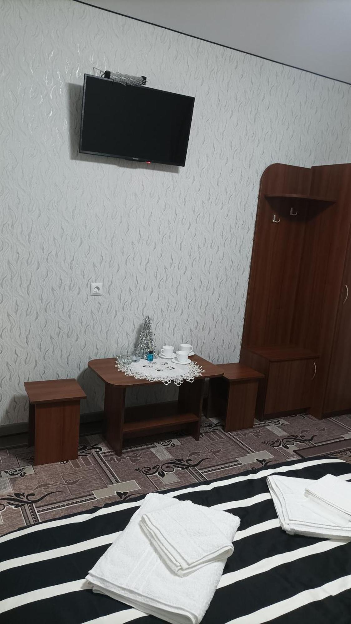 Готель Ассоль Khmelʼnytsʼkyy Exterior foto